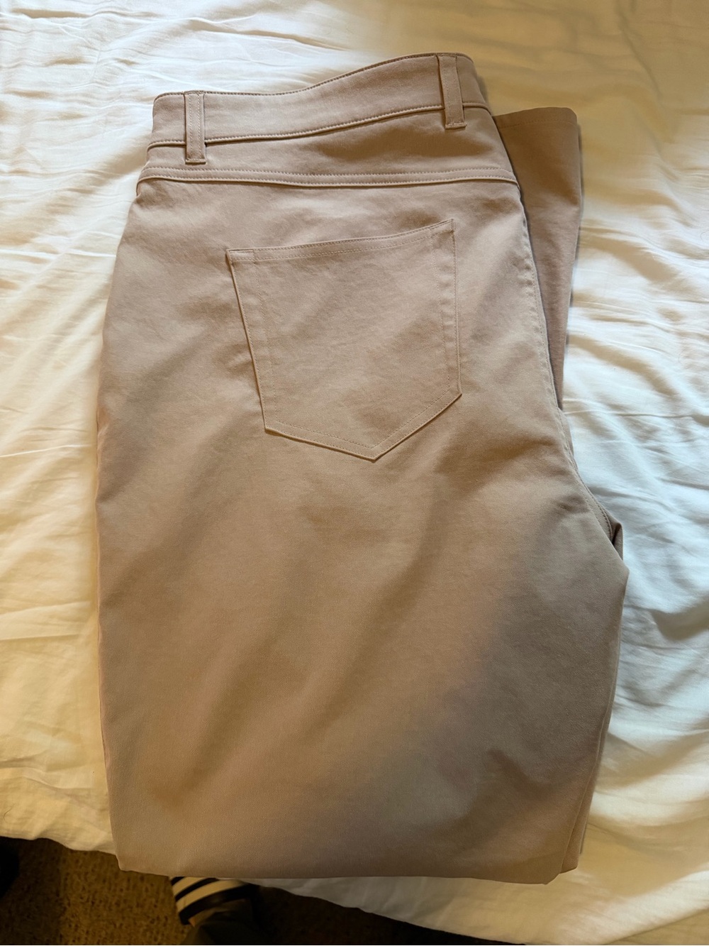Peter Millar 5 Pocket Men’s 40x30 Light Khaki Pants